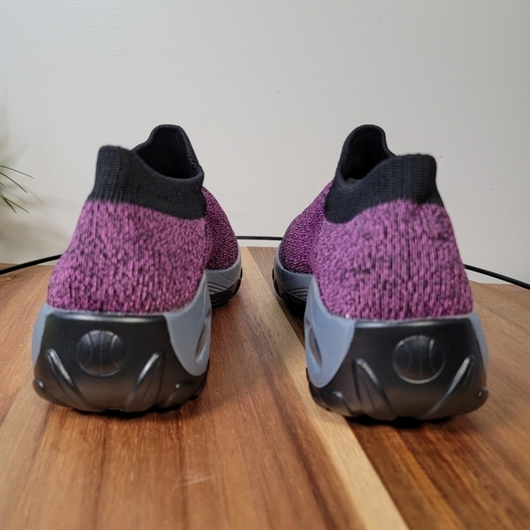NEW Hyper Purple Black Comfy Memory Foam Slip On Sneakers Size 9 - Picture 8 of 17